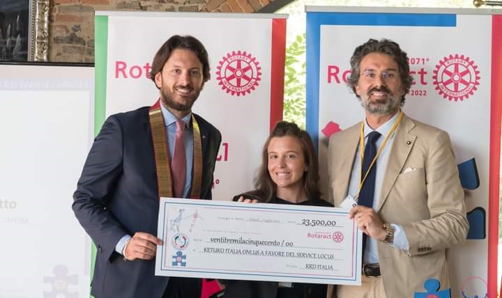 Rotaract Italia officially deliver 23,500 euros to build a school in Doebra