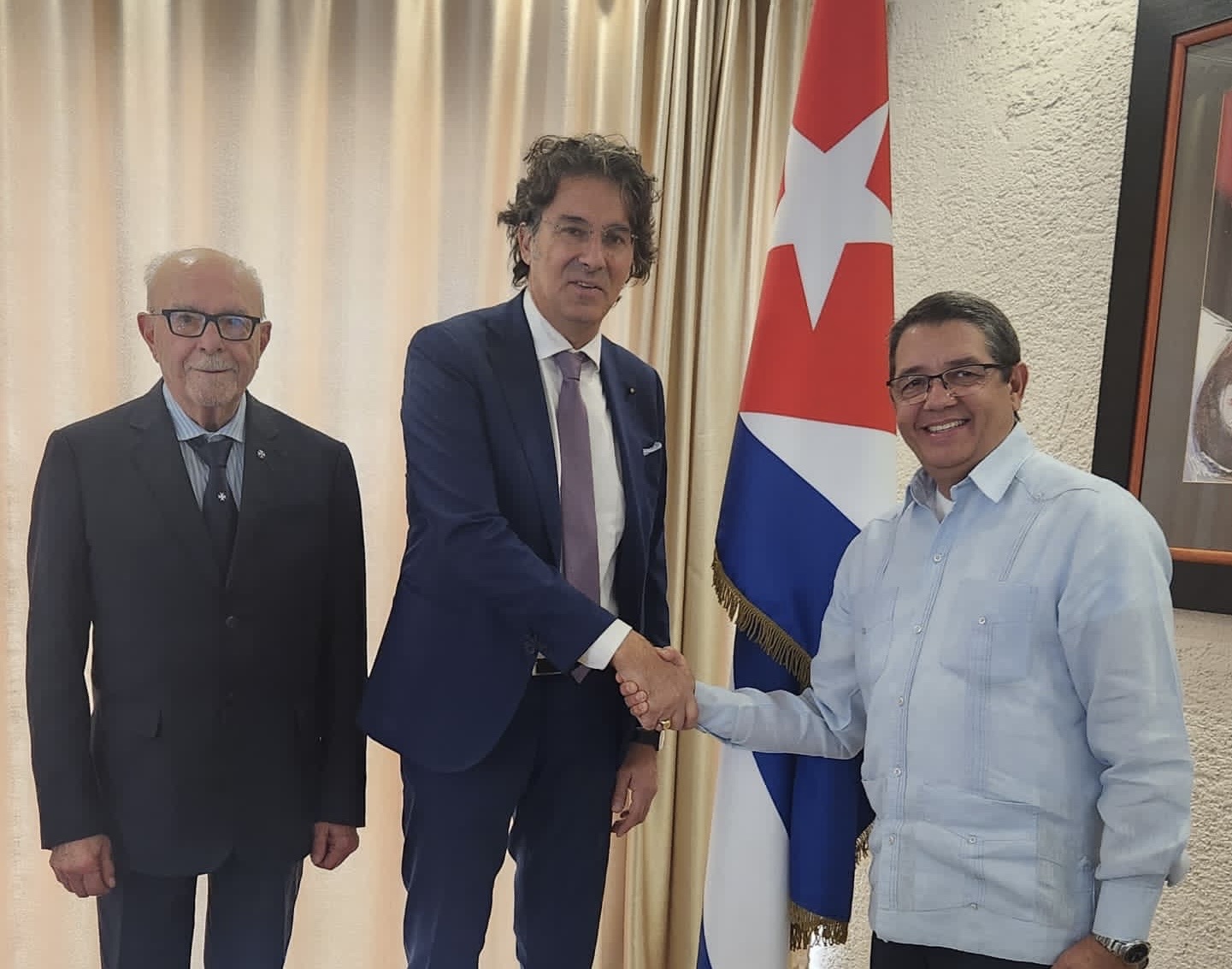 Ambassador Berutto meets diplomatic representatives of Cuba, Spain, and Portugal